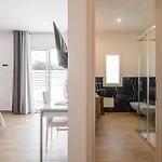 Majamy House