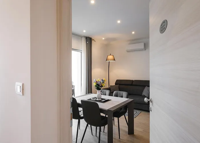 בית הארחה Majamy House *