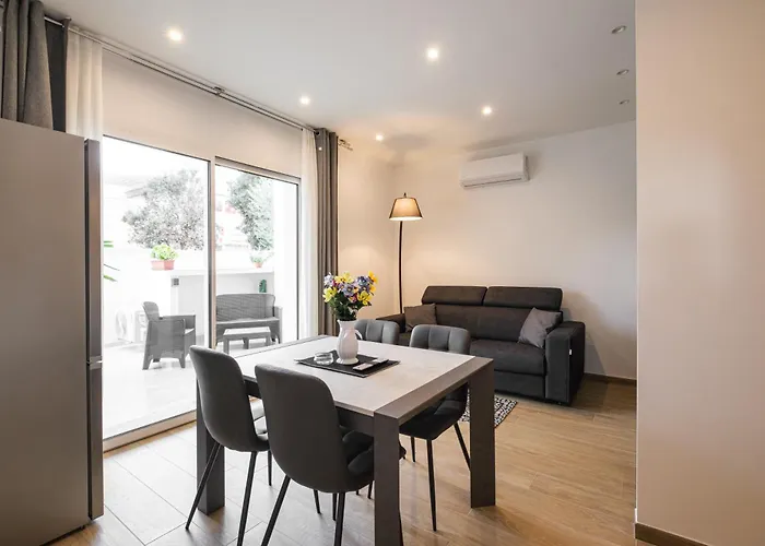 בית הארחה Majamy House *