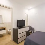 Majamy House Guest house *