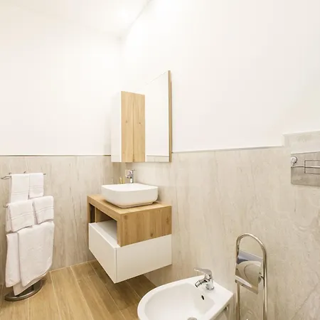 Affittacamere Majamy House