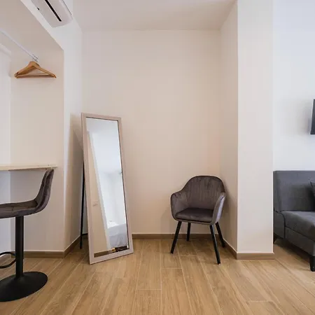 Gasthuis Majamy House