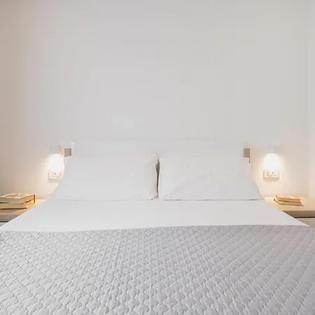 Majamy House Gasthof Olbia