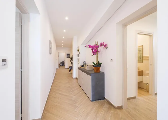 Gasthuis Majamy House Olbia