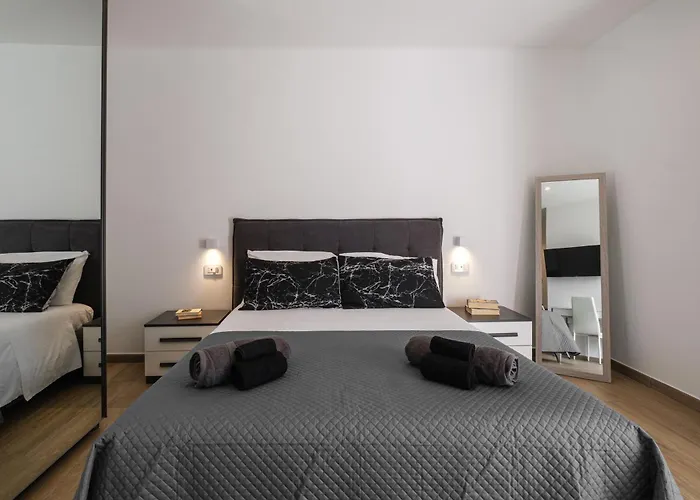 Guest house Majamy House